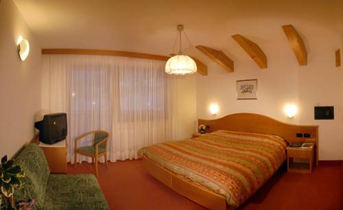 Imagen de la habitación del Hotel Dolomites Inn. Foto 4