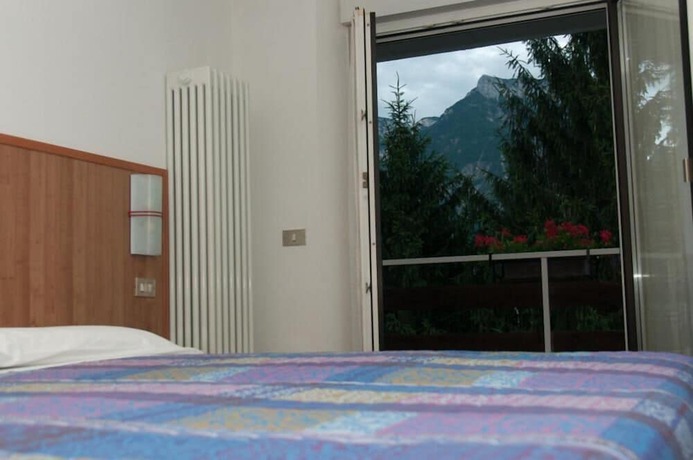 Imagen de la habitación del Hotel Dolomiti Levico. Foto 4