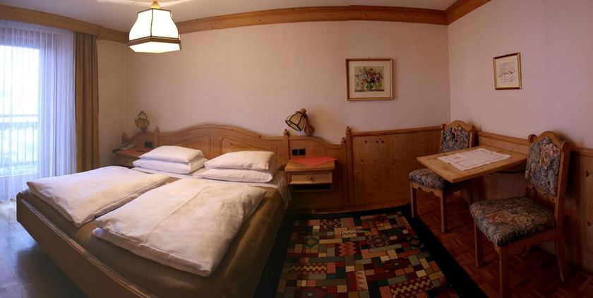 Imagen de la habitación del Hotel Dolomiti Madonna. Foto 3