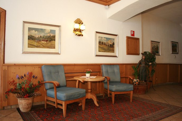 Imagen de los interiores del Hotel Dolomiti Madonna. Foto 19