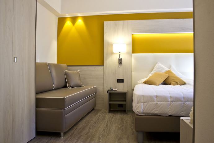 Imagen de la habitación del Hotel Dolomiti, Malcesine. Foto 5