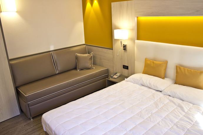 Imagen de la habitación del Hotel Dolomiti, Malcesine. Foto 17