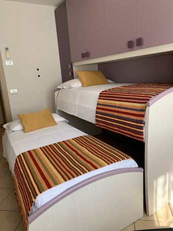 Imagen de la habitación del Hotel Dolomiti, Malcesine. Foto 19