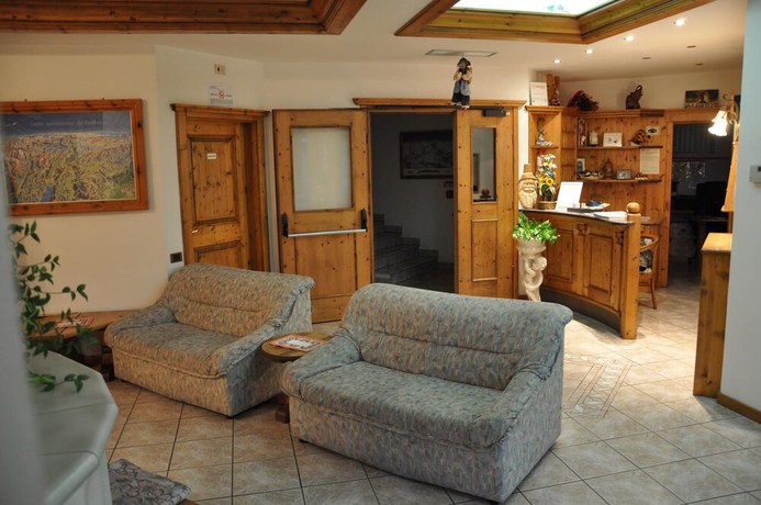 Imagen de los interiores del Hotel Dolomiti, Maso Lio. Foto 17