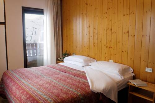 Imagen de la habitación del Hotel Dolomiti, Ponte di Legno. Foto 3