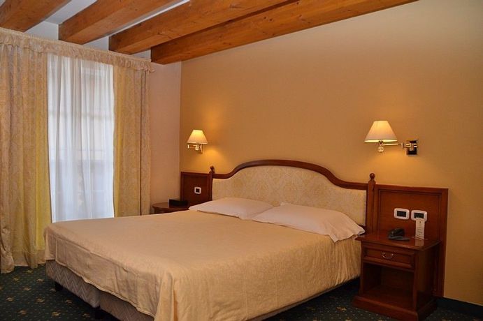 Imagen de la habitación del Hotel Dolomiti, Sorte. Foto 12