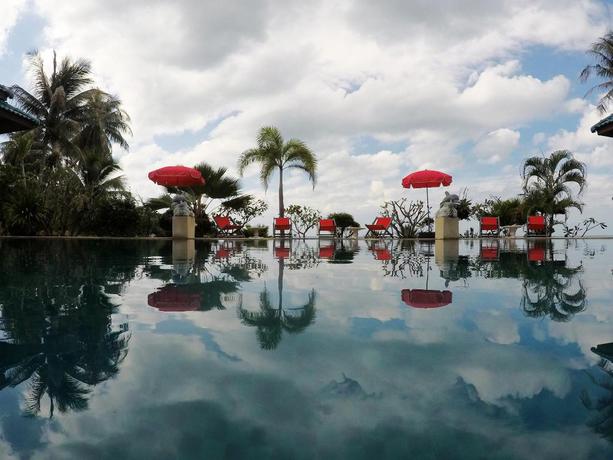 Imagen general del Hotel Dolphin Bay Beach Resort, Ko Pha Ngan. Foto 3