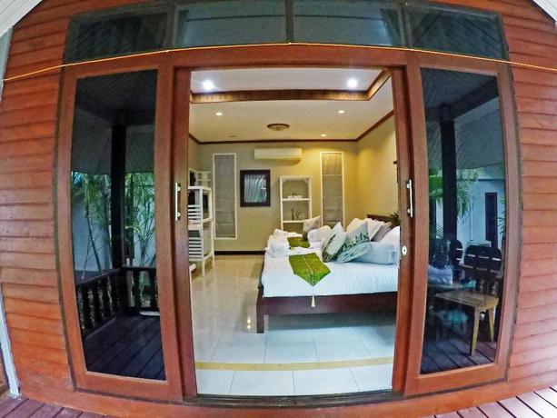 Imagen de la habitación del Hotel Dolphin Bay Beach Resort, Ko Pha Ngan. Foto 18