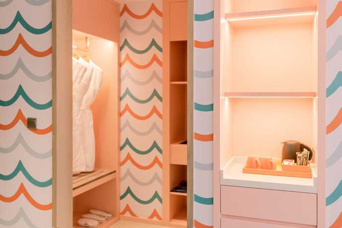 Imagen de la habitación del Hotel Dolphin Bay, Yuxi. Foto 13