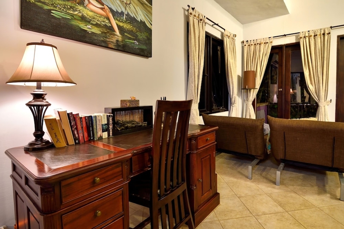 Imagen de la habitación del Hotel Dolphin Beach Bali. Foto 6