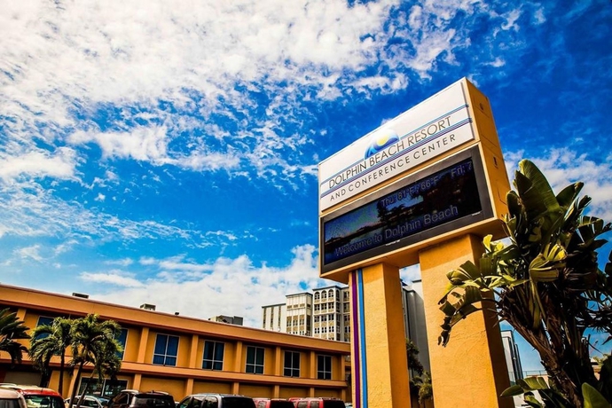 Imagen general del Hotel Dolphin Beach Resort. Foto 3