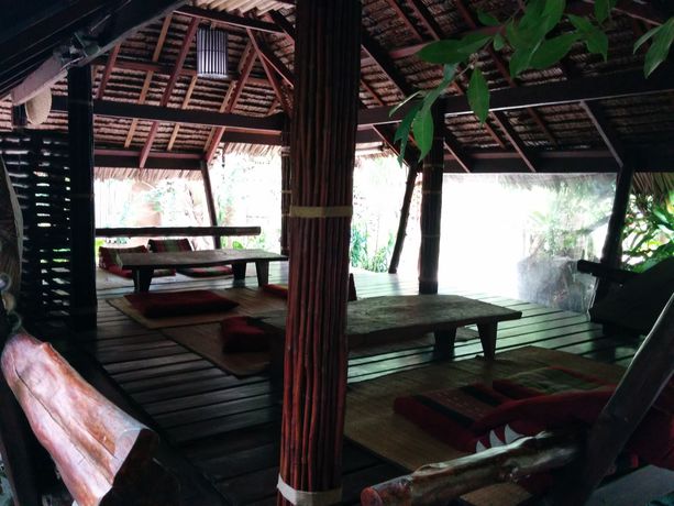 Imagen de la habitación del Hotel Dolphin Bungalows. Foto 9