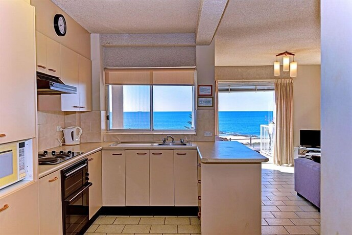 Imagen de la habitación del Hotel Dolphin Court 5. Foto 14