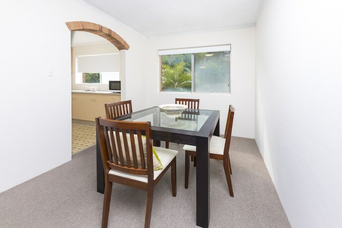 Imagen general del Hotel Dolphin Court Unit 1. Foto 6