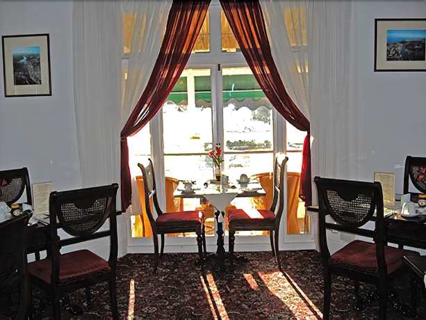 Imagen del bar/restaurante del Hotel Dolphin Guest House. Foto 3