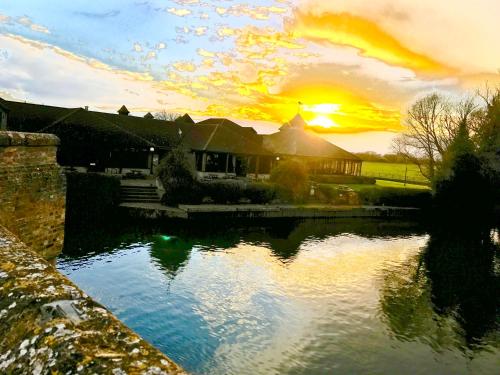 Imagen general del Hotel Dolphin Hotel Cambridge. Foto 2