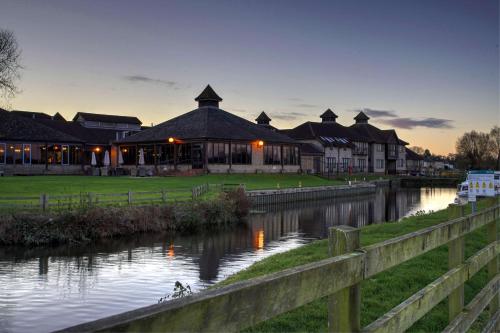 Imagen general del Hotel Dolphin Hotel Cambridge. Foto 7