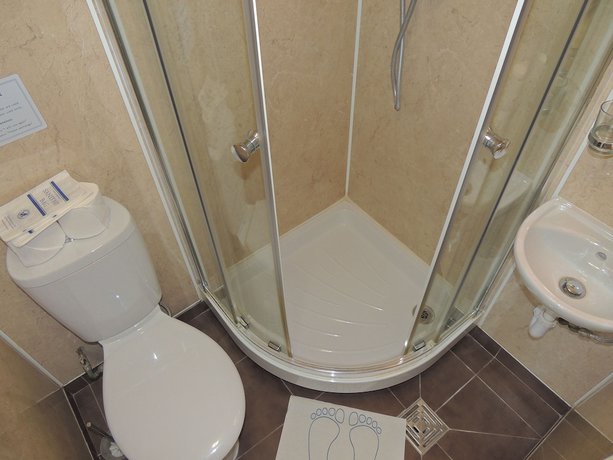 Imagen de la habitación del Hotel Dolphin Inn. Foto 16