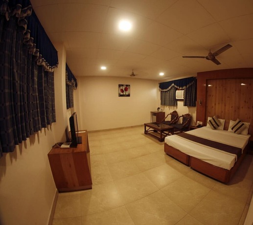 Imagen de la habitación del Hotel Dolphin, Jalandhar. Foto 7