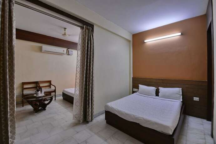 Imagen de la habitación del Hotel Dolphin, Jalandhar. Foto 10