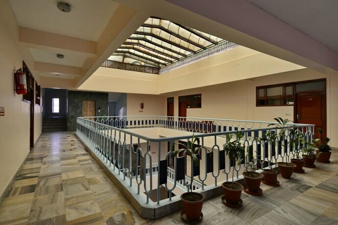Imagen de los interiores del Hotel Dolphin, Jalandhar. Foto 17