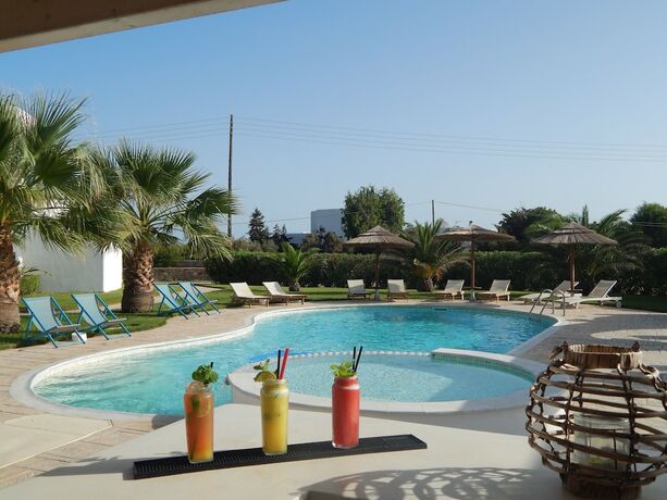 Imagen general del Hotel Dolphin Kastraki Studios. Foto 4