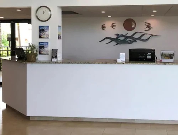Imagen de los interiores del Hotel Dolphin Key Resort. Foto 18