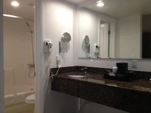 Imagen de la habitación del Hotel Dolphin Key Resort. Foto 14