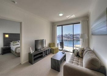 Imagen de los interiores del Hotel Dolphin Quay Apartments. Foto 10
