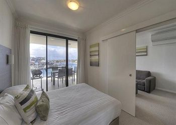 Imagen de la habitación del Hotel Dolphin Quay Apartments. Foto 5