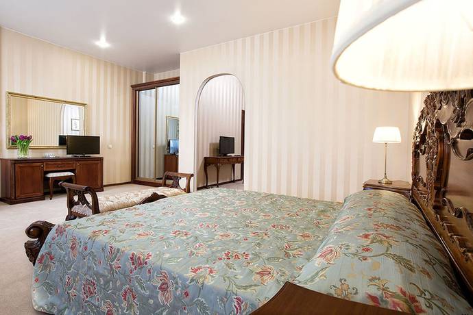 Imagen de la habitación del Hotel Dolphin Resort and Conference Center. Foto 19