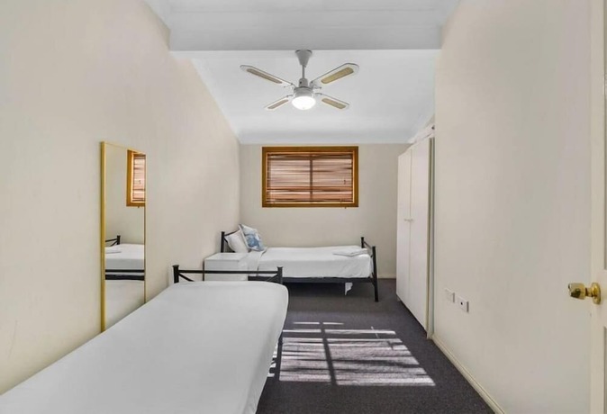 Imagen general del Hotel Dolphin Sands Holiday Villas. Foto 4
