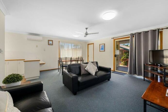 Imagen general del Hotel Dolphin Sands Holiday Villas. Foto 10