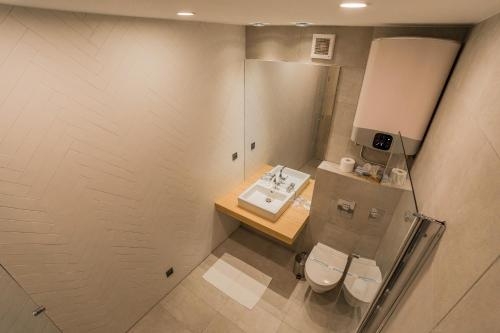 Imagen de la habitación del Hotel Dolphin, Senec. Foto 9