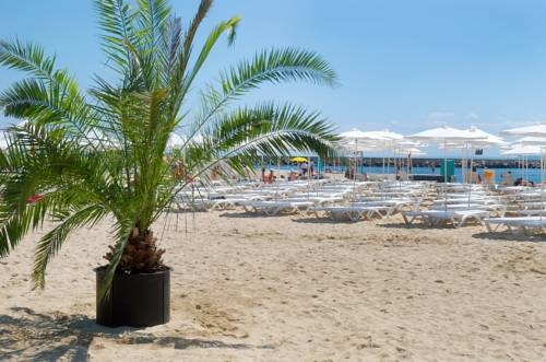 Imagen general del Hotel Dolphin, St. Constantine and Helena. Foto 22