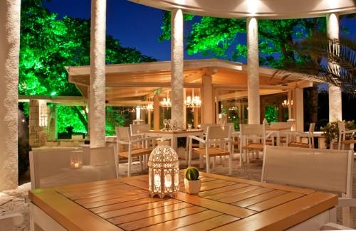 Imagen general del Hotel Dolphin, St. Constantine and Helena. Foto 23