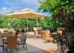 Imagen general del Hotel Dolphin, St. Constantine and Helena. Foto 25