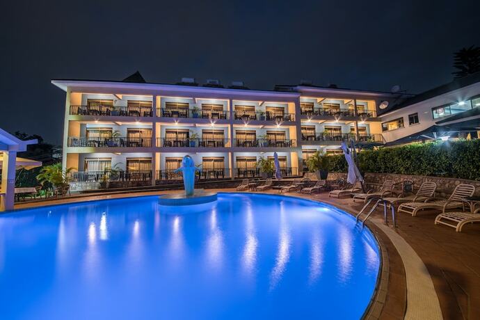 Imagen general del Hotel Dolphin Suites. Foto 7