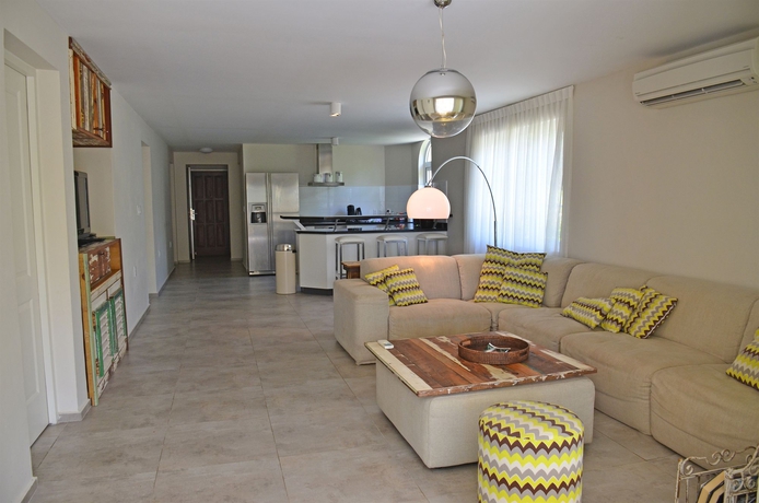 Imagen de los interiores del Hotel Dolphin Suites and Wellness Curacao. Foto 15