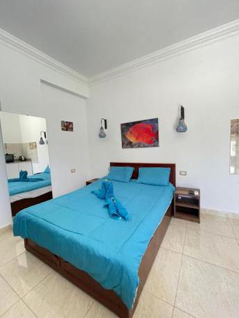 Imagen general del Hotel Dolphina hotel & Restaurant. Foto 3