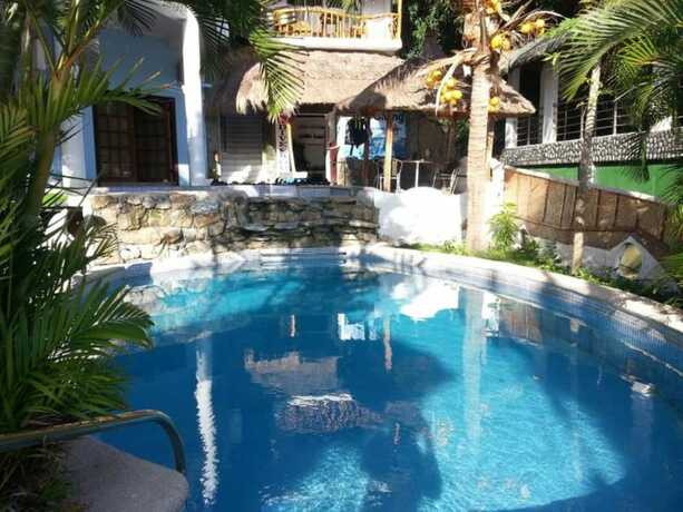Imagen general del Hotel Dolphinbay Beachfront Resort. Foto 9