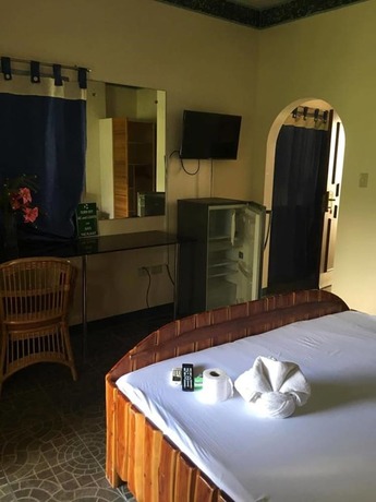 Imagen general del Hotel Dolphinbay Beachfront Resort. Foto 16