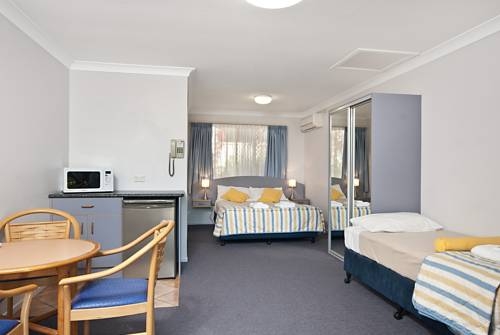 Imagen general del Hotel Dolphins Motor Inn. Foto 16