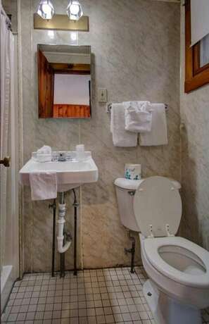 Imagen general del Hotel Dolphyn Motel. Foto 9