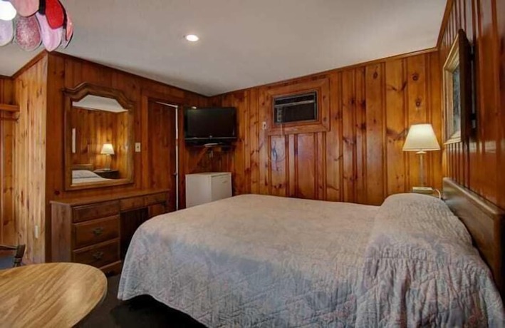 Imagen de la habitación del Hotel Dolphyn Motel. Foto 19