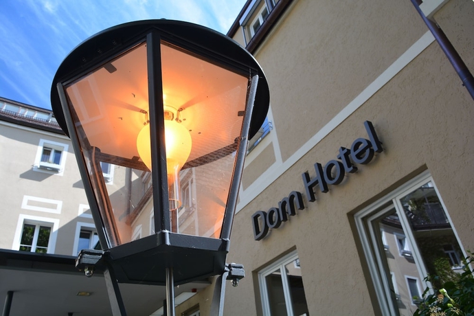 Imagen general del Hotel Dom Augsburg. Foto 1