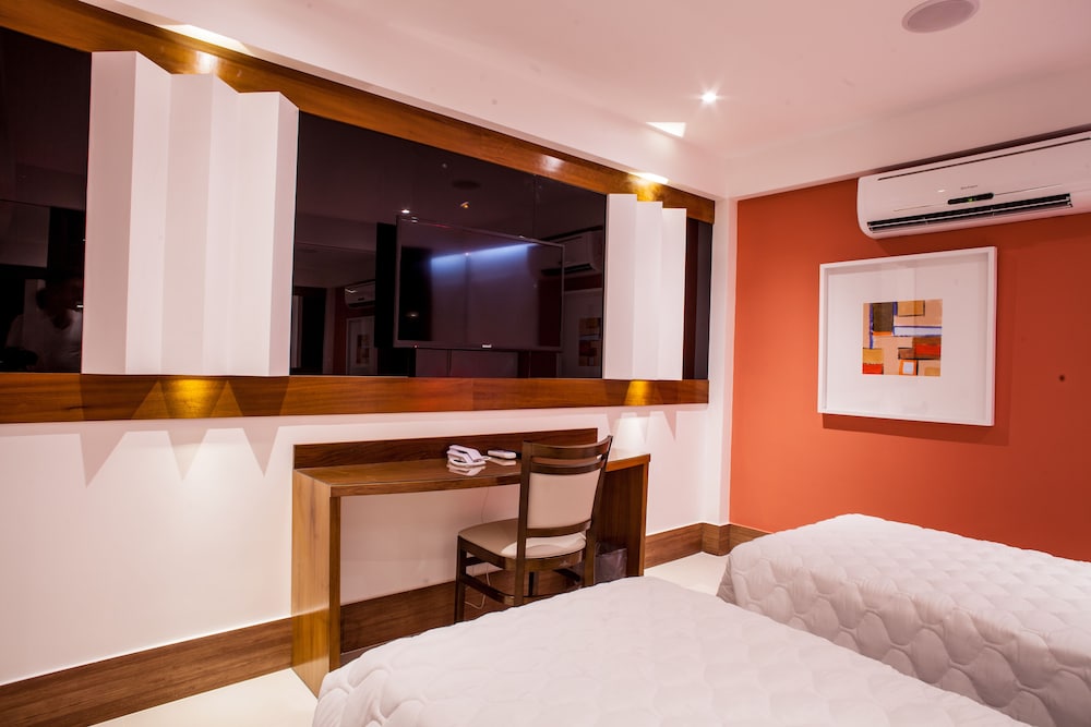 Imagen de la habitación del Hotel Dom Barra. Foto 2