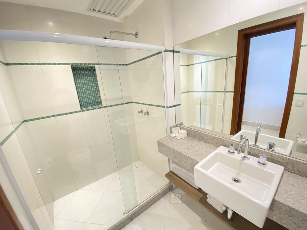 Imagen de la habitación del Hotel Dom Barra. Foto 9