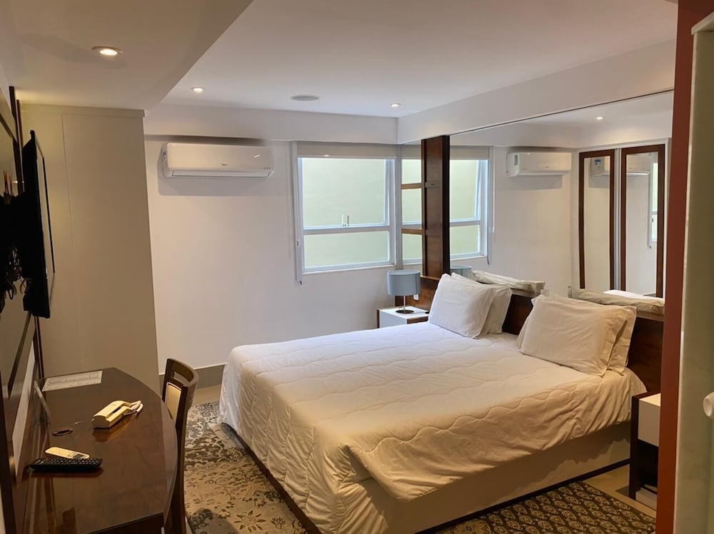 Imagen de la habitación del Hotel Dom Barra. Foto 10