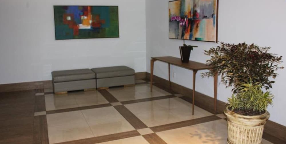 Imagen de los interiores del Hotel Dom Barra. Foto 13